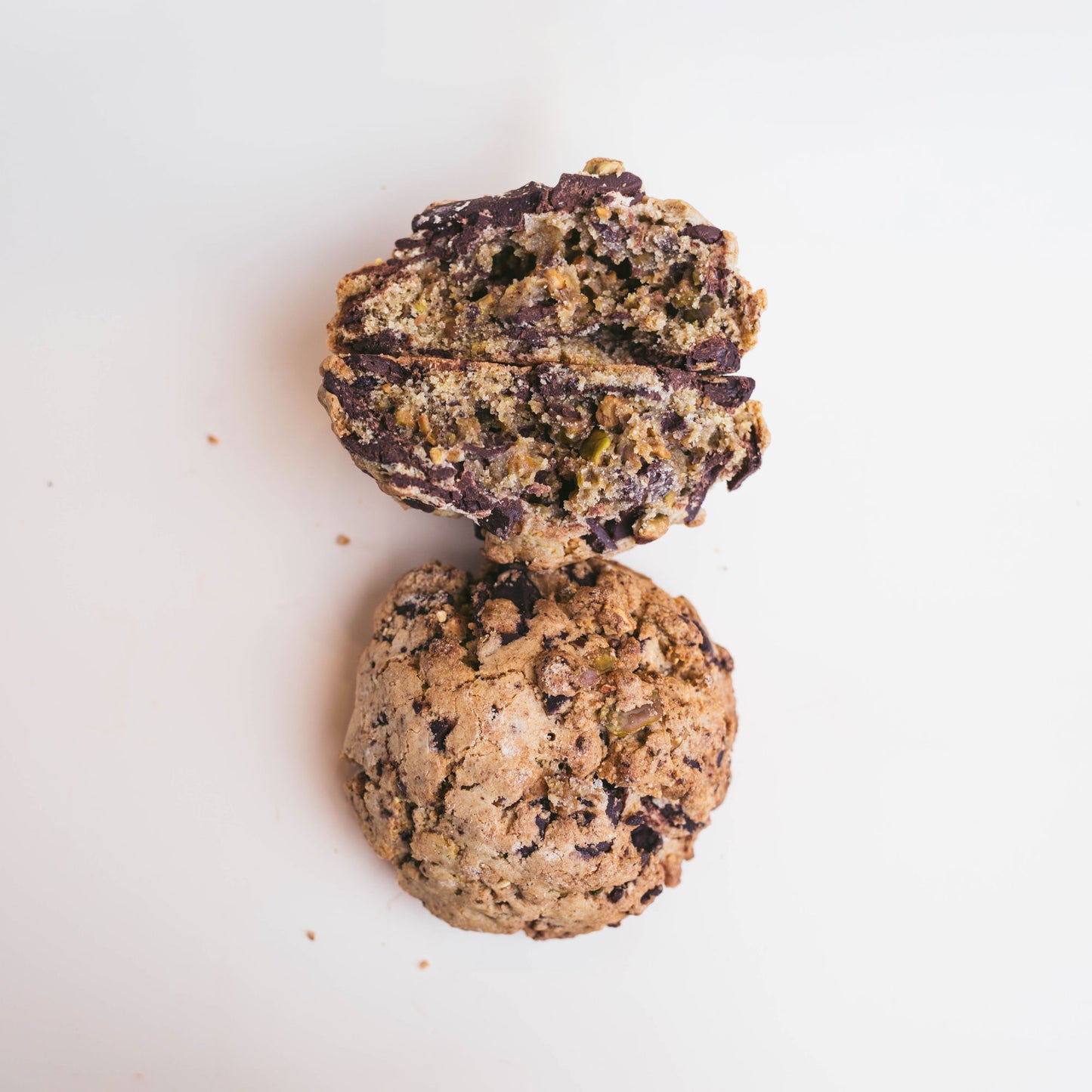 Brown Butter Pistachio Chocolate Chip Cookies - Pack of 4