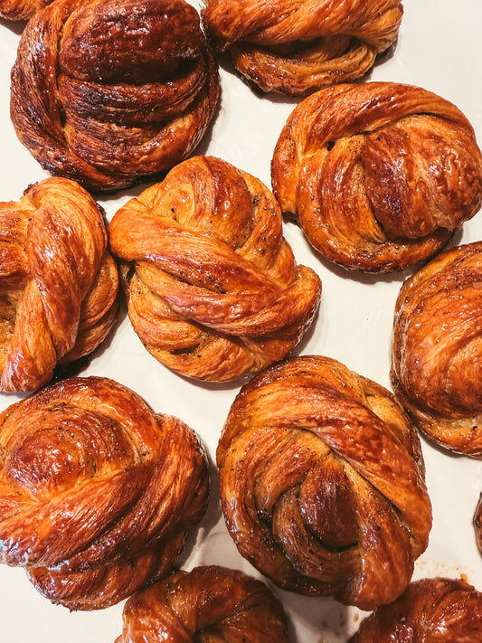 Cardamom Bun