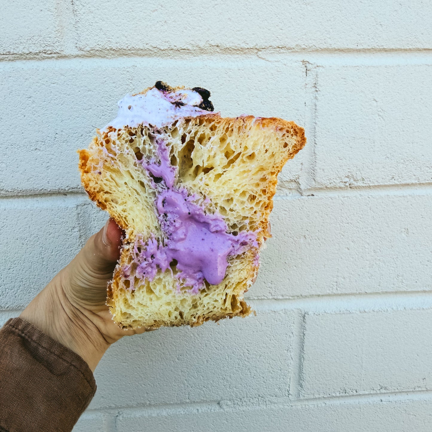 Blueberry Cheesecake Cruffin